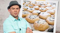 NOVÝ RECEPT: Láďa Hruška si pro vás připravil rychlokoláčky z taveňáku