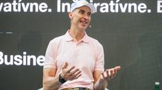 Chára měl nehodu na kole. Po střetu s běžcem zasahovala záchranka