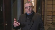 HEADLINE: Úplný rozpad pozice EU, hodnotí Zaorálek mírová jednání o Ukrajině