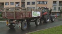 Farmáři protestují proti dotační politice. Na mnoha místech blokují dopravu