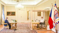 "Nejsem vyšetřovaný," řekl Blažek po schůzce se Zemanem