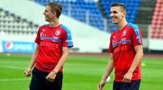 Dočkal byl stínový agent, říká Pavelka. Domů se vrací pro titul