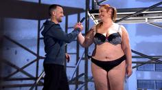 Bývalá modelka se projedla na 140 kilo. Zhubla a vrátila se na molo