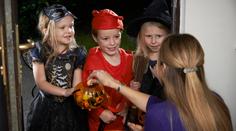 Děti šly na halloweenskou koledu, po střelbě skončily v nemocnici!