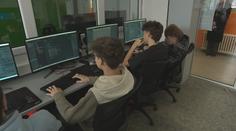 V Česku zanikne přes 300 tisíc pracovních míst. Obavy z AI se začínají plnit
