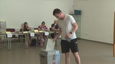 Komise vybrala čísla pro krajské volby. Do boje jde 95 stran a uskupení