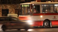 Děti vezl v autobuse opilý řidič. Překročil rychlost