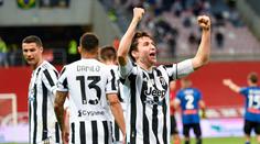 Juventus napravil špatnou sezonu výhrou poháru, ve Francii slaví PSG