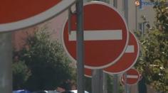 KDO SE V TOM MÁ VYZNAT? Na ulici dlouhé 120 metrů stojí 24 značek