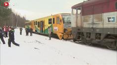 Tratě jsou sněhem zaváté! Vlaky stojí a mají zpoždění
