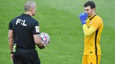 Sporné penalty! Sparta zvažuje stížnost, Pardubice už hledí dále