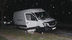 V Česku řádí falešní policisté. Na dálnici přepadli řidiče a ukradli mu auto