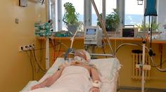 Muž (40) se zotavoval z infarktu, šéf mu přinesl do nemocnice VÝPOVĚĎ