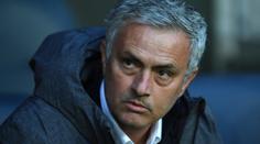 Mourinha zasáhla smrt! Trenérovi United zemřel milovaný otec