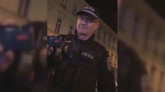 Strážník se bál blesku řidiče, všechno zavinil dodatek pod značkou