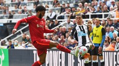 Dúbravka deptal střelce Liverpoolu, ti přesto vyhráli. City se vrátilo do čela