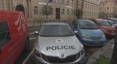 Zásah policie na krajském úřadě. Kvůli azbestu v Milovicích prohledávají kanceláře