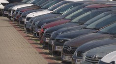 Spalovací motory i po roce 2035, připustila poprvé Evropská komise. Má ale podmínky