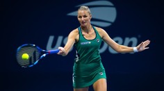 Nosková trápila světovou pětku, Bouzková jasně vyhrála. Plíšková končí