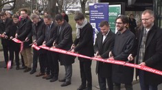 V Praze začal jezdit nejdelší trolejbus v Česku. Pomůže i životnímu prostředí