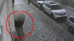 Zastal se ženy, kterou měli obtěžovat dva muži. Skončil v péči lékařů