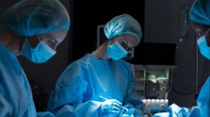 Policie odkrývá děsivý případ ve FN Olomouc. Operace srdce měly poškodit stovky pacientů