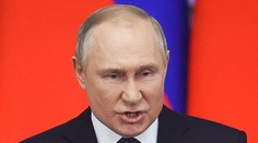 Putina zatlačili do kouta, je připravený použít jaderné zbraně, tvrdí expert
