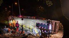 V Hong Kongu boural dvoupatrový autobus, nejméně 19 mrtvých!