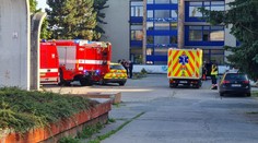 Ve škole v Plzni unikla neznámá látka. Přiotrávilo se 28 dívek