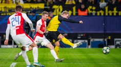 Slavia v Lize mistrů končí prohrou. Dortmund zápas dohrával v deseti