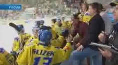 Video: Manažerovi Ústí vyhrožoval smrtí školák