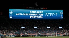 Reprezentační zápas Mexika přerušily homofobní nadávky
