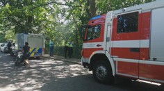 Policie vyšetřuje podezřelou smrt bezdomovce. Hasiči ho našli v plamenech