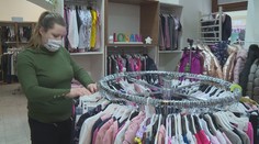 První majitelé se radují z otevření obchodů. I zákazníkům se ulevilo
