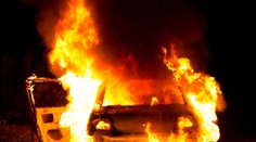 Poplach v Nizozemí. Auto vjelo do budovy radnice a explodovalo