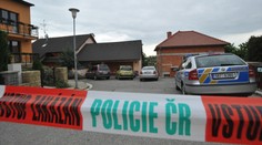 Muž měl v Břeclavi pobodat expartnerku. Zakrvácené si jí všiml svěděk na ulici
