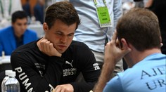 Carlsen se vyjádřil ke svému odstoupení. Nechce hrát proti podvodníkům