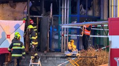 Dramatická záchrana po explozi v Mostě: Jednoho z hostů plameny uvěznily na toaletě