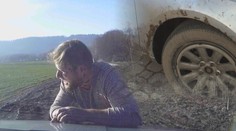 VIDEO: Reportér TV Nova v nesnázích! Bahno ho pokrylo od hlavy k patě