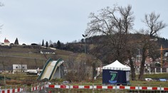 Zřícená lávka trápí zoo, přívoz ji prý nedokáže nahradit