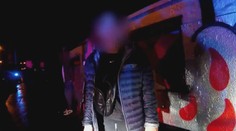 Muž se zákazem řízení se za jízdy vyměnil se spolujezdcem. Ten ho ale měl také