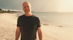Bruce Willis slaví sedmdesátku. Slavný herec bojuje s demencí