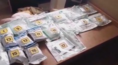 Policie zadržela skupinu vyrábějící pervitin. Suroviny pašovala z Balkánu