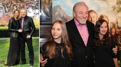 Charlotte s Nelly jsou už slečny, vzkazuje Karlu Gottovi do nebe Ivana