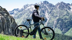 Tři úmrtí na elektrokolech za jediný týden. Oběti spojovala jedna věc