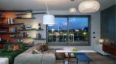 OBRAZEM: Tento vršovický byt vás ohromí moderním designem