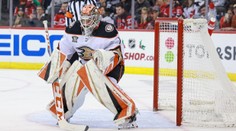 Dostál v NHL málem skóroval. Nevím, jestli se to trenérům líbilo, smál se