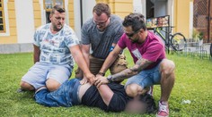 Matka zakleknutého hocha: Policisté se prokázali, až když jsem na ně skočila