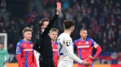 Komise rozhodčích: Neakceptovatelné! VAR v Plzni chybně nezasáhl