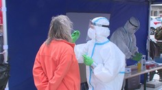 Trojnásobek obětí Covid-19 za 12 dní. Počet zemřelých v září strmě roste